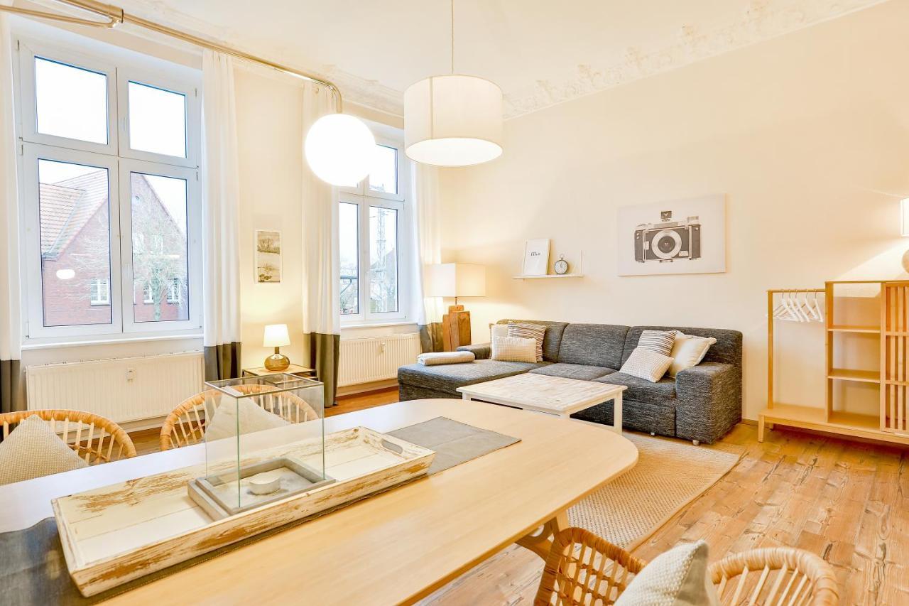 Apartments Am Bahnhof Stralsund Eksteriør billede